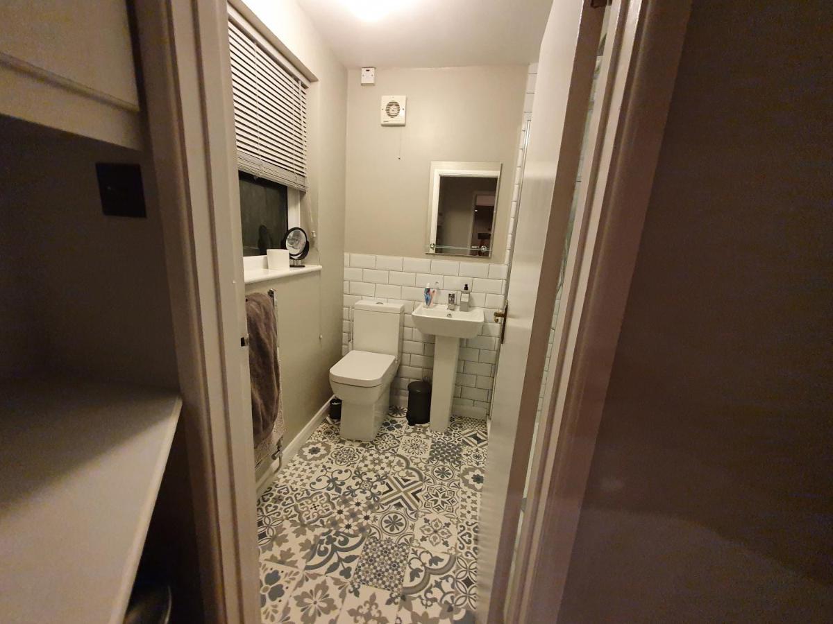 Luxurious 3 Bedroom House With Permit Parking 노리치 외부 사진